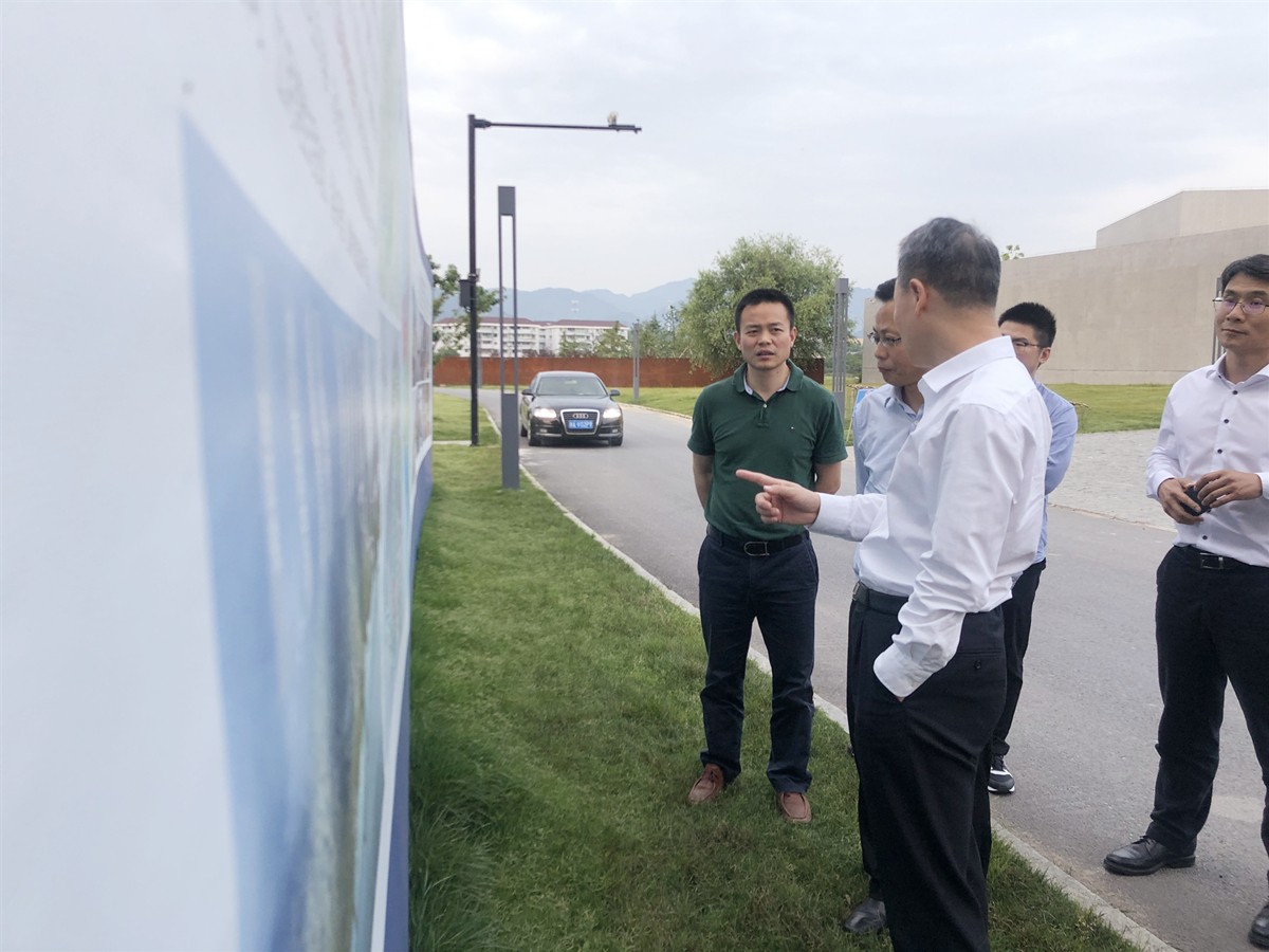 1589959939362930.jpg 548594.jpg